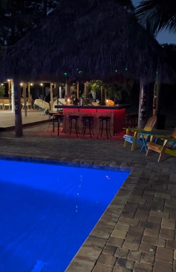 Private Tropical Paradise Guesthouse! Loxahatchee Екстериор снимка